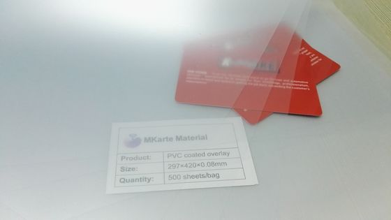 Lớp phủ PVC bền cao với thời gian lão hóa 65C Temp. / 95% ẩm > 200 giờ và minh bạch sau khi mài