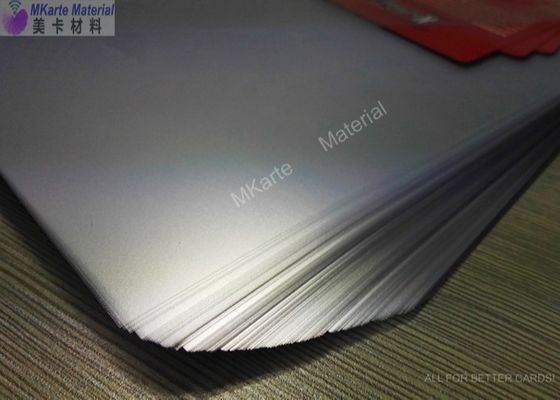 In offset tấm PVC phủ lớp phủ PVC với khả năng chống ố vàng