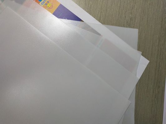 Tấm nhựa Polycarbonate trong suốt nhân đôi cho thẻ nhựa