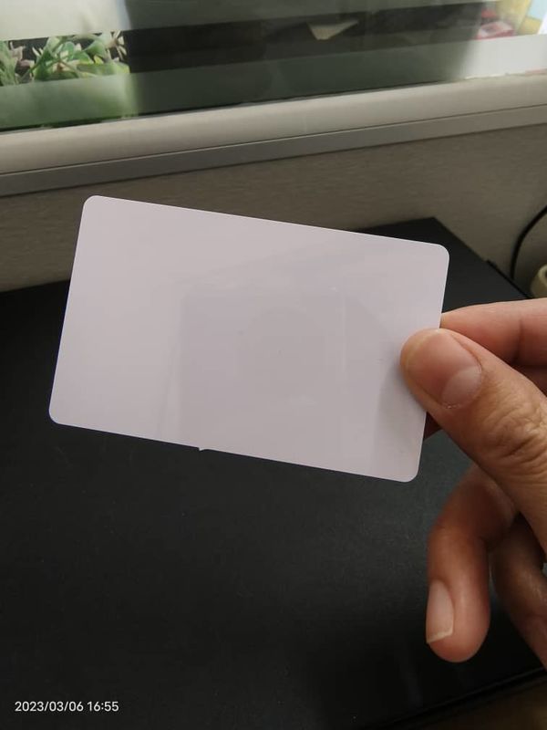 Pvc in nhiệt thẻ trắng trắng Cr80 54 * 85.6mm Cho sản xuất thẻ
