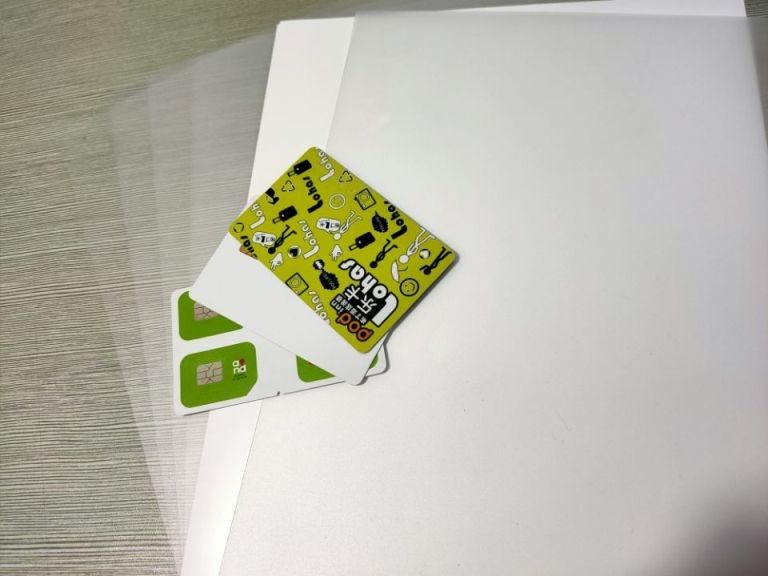 Tấm nhựa PC Vicat thấp 295 * 480mm để sản xuất thẻ IC không tiếp xúc